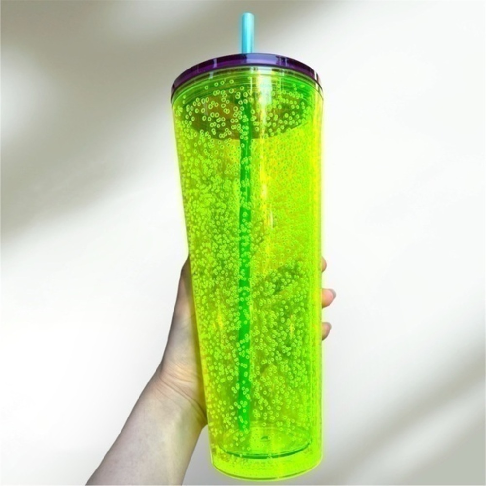 Starbucks : Neon Green Bubble Tumbler (24 FL OZ) Summer 2023 Collection | NWT ✨